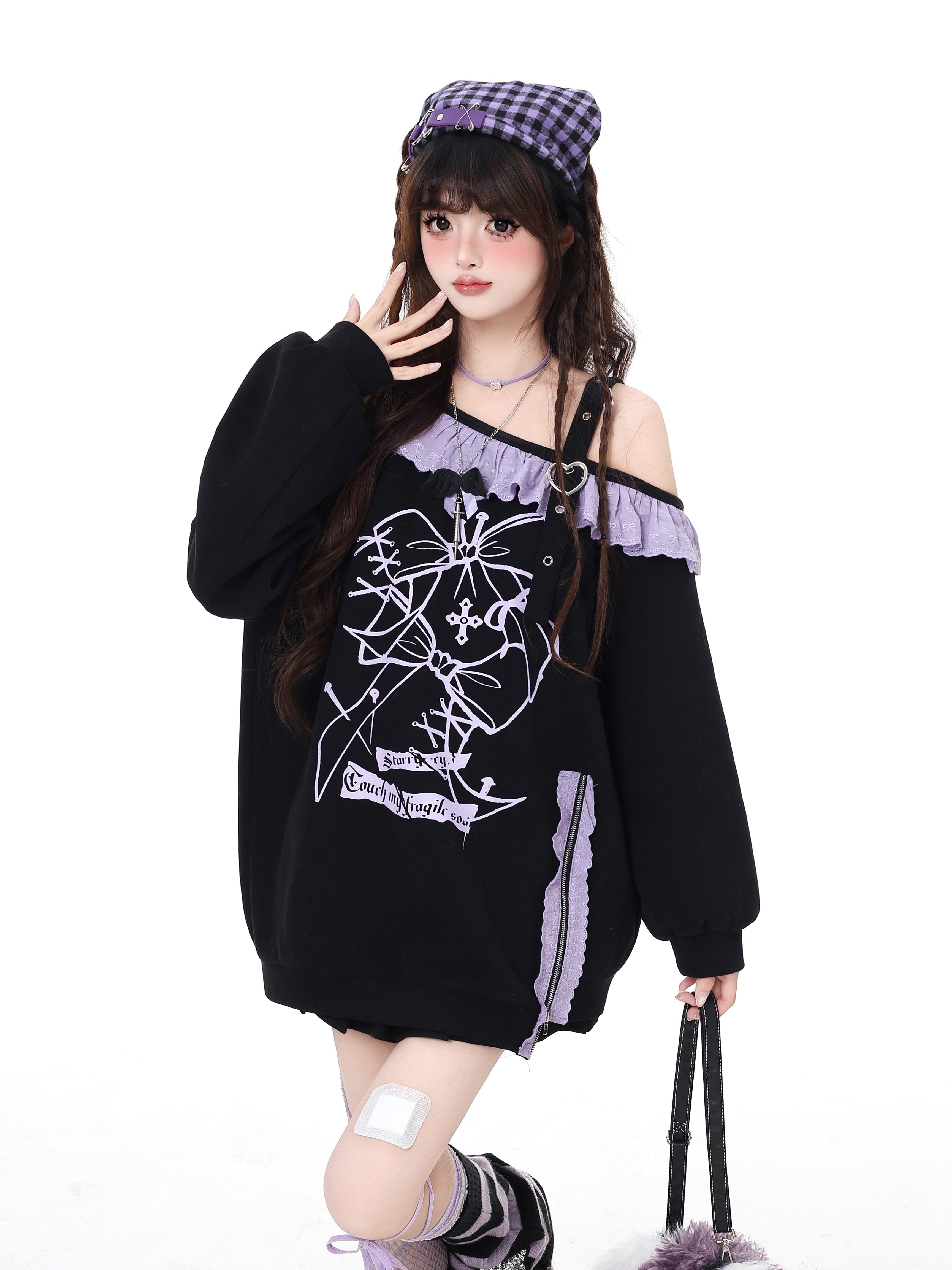 露肩フリルデザイン ゆるシルエットスウェット