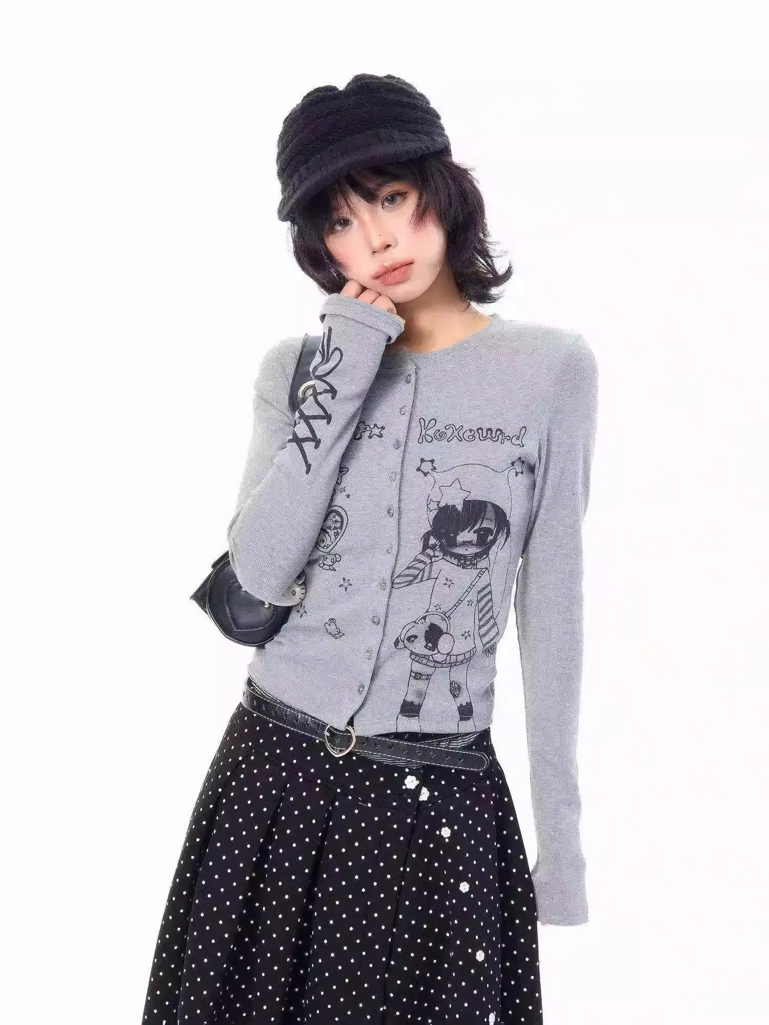 スリムフィット ショート丈トップス