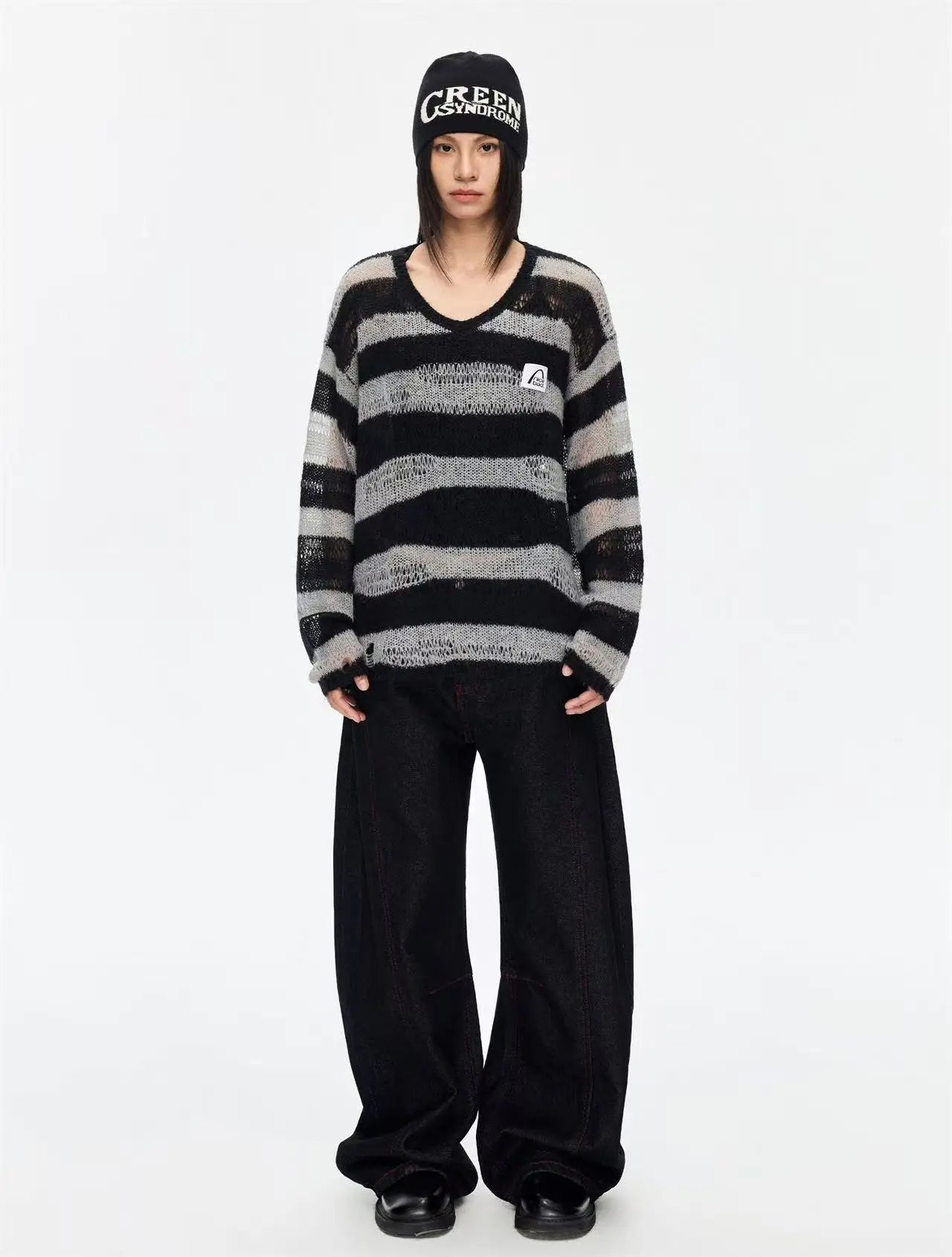 透かし編み ストライプ Vネック カバートップス