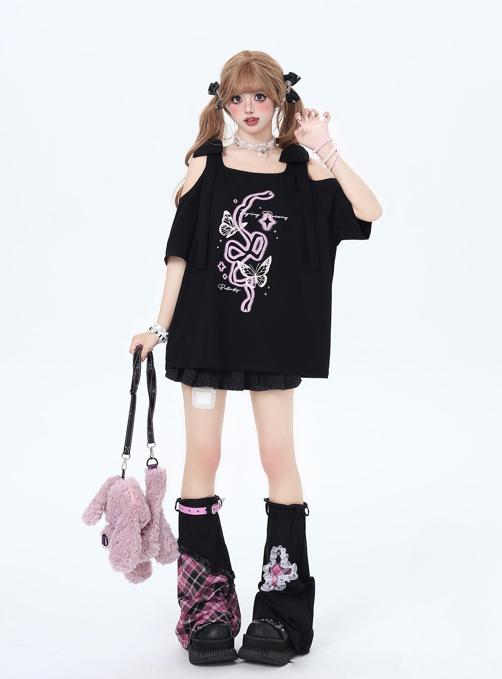 リボン付き両肩カットアウトTシャツ