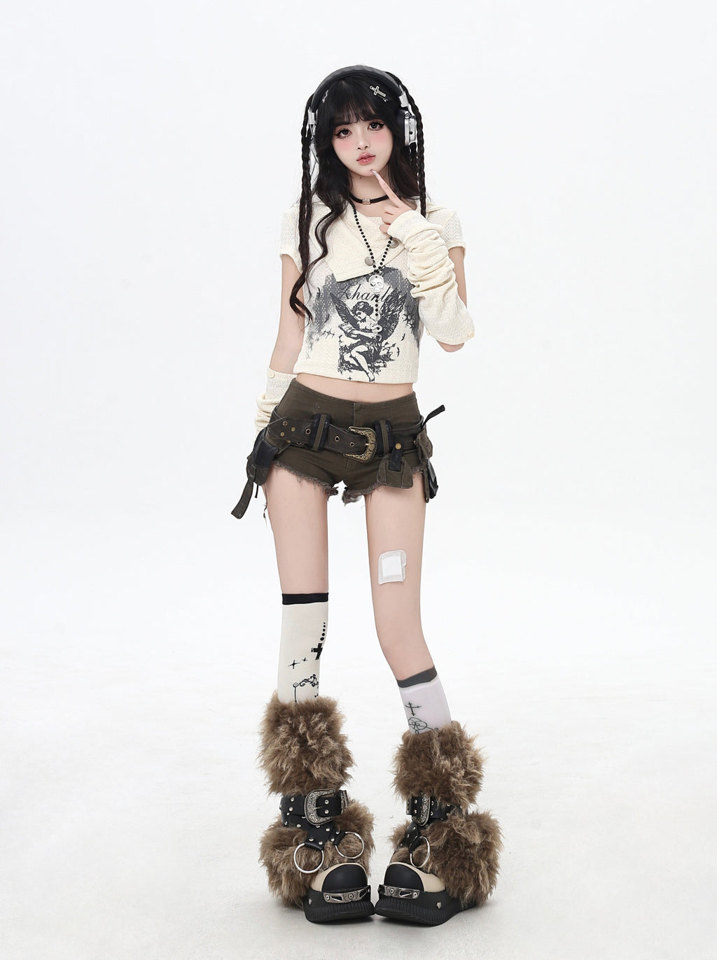 ローライズ✖フリンジベルト付きデニムショーパン