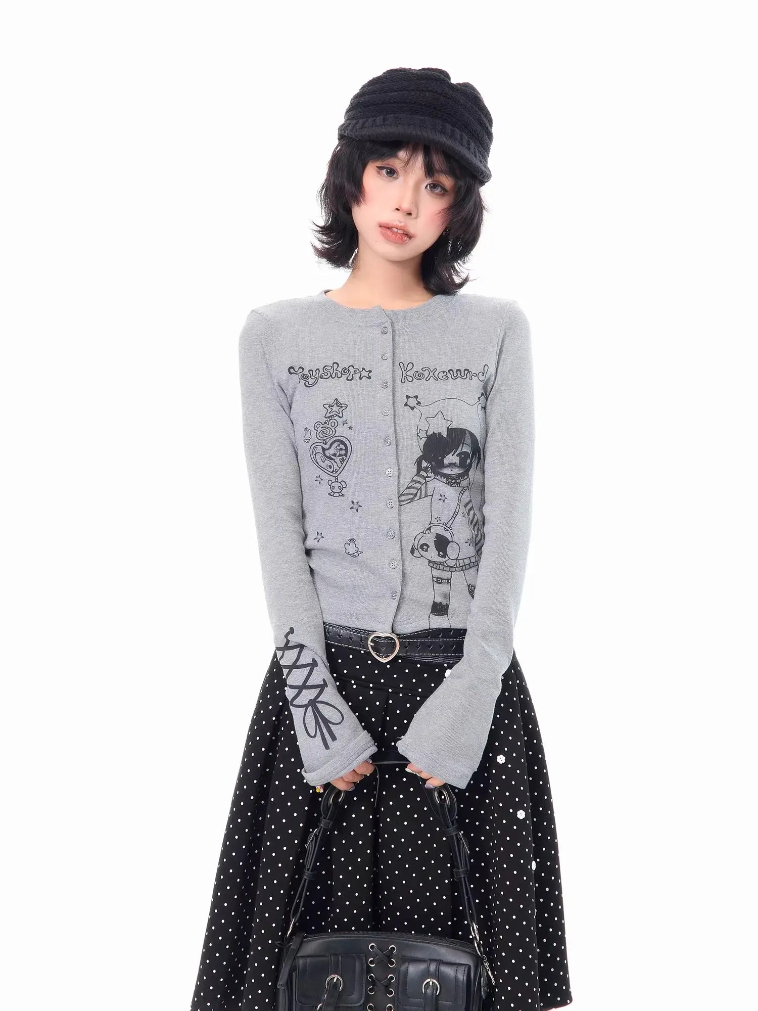 スリムフィット ショート丈トップス