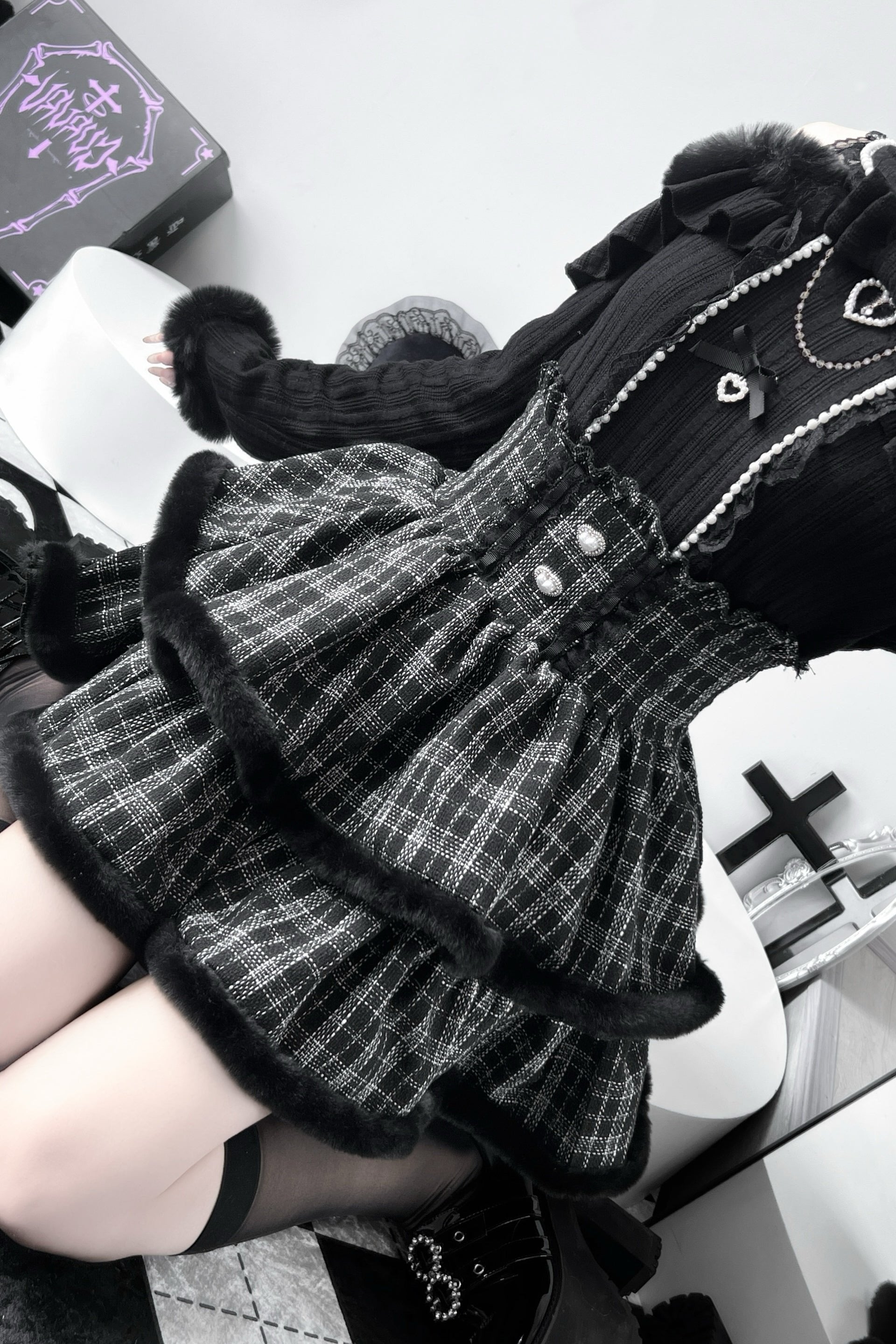 ブラックピンクレースファーティアードスカート